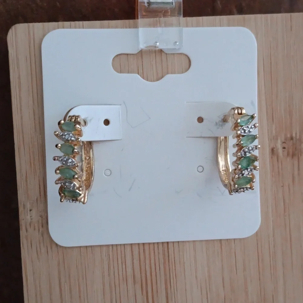 925 Silver Gold Plated Green Stone Marcasite Accent Hoop Earrings